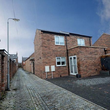 The Mews - 2 Bedroom Luxury, Spacious House With Free Parking York Eksteriør billede