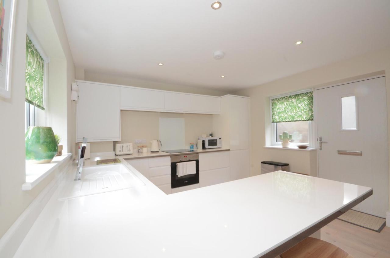 The Mews - 2 Bedroom Luxury, Spacious House With Free Parking York Eksteriør billede