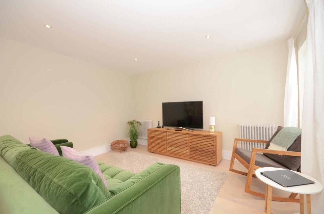 The Mews - 2 Bedroom Luxury, Spacious House With Free Parking York Eksteriør billede