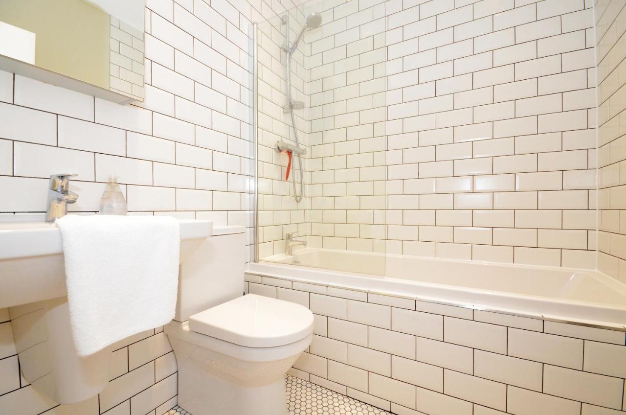 The Mews - 2 Bedroom Luxury, Spacious House With Free Parking York Eksteriør billede